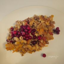 Makaronilaatikko - omena, porkkana