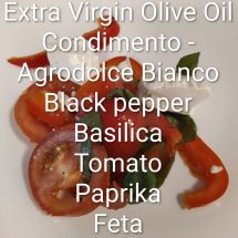 Paprika-tomaattisalaatti