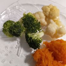Picklade blomkål, broccoli och morot