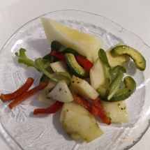 Hunajamelonisalaatti