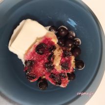 Nopea herkku mustista viinimarjoista