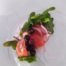 Tomat-svarta vinbär