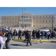 2009-11-05-13-43 Βουλή των Ελλήνων (Voulí ton Ellínon), eli "Kreikan kansan parlamentti"