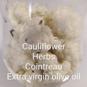 Yrttikukkakaalit + Cointreau