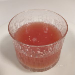 Self-squeezed grapefruit juice