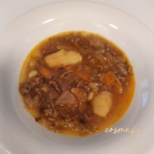 Cabbage and Beetroot Soup