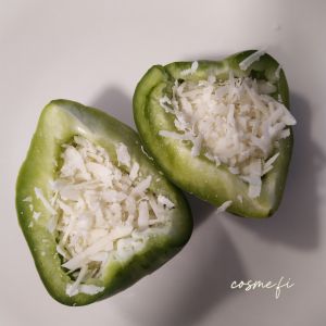 Vihreä paprika Parmesaani