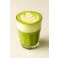 Terveellinen Matcha latte ilman kookosmaitoa